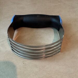 Goodcook Stainless Steel Pastry Blender with Black Handle